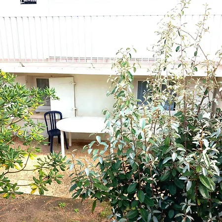 Maison Familiale A Pour 6 Pers, Proche Avec Terrasse Et Parking - Fr-1-239-1047